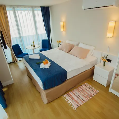 Dh Apart'S Batumi Zewnętrze zdjęcie